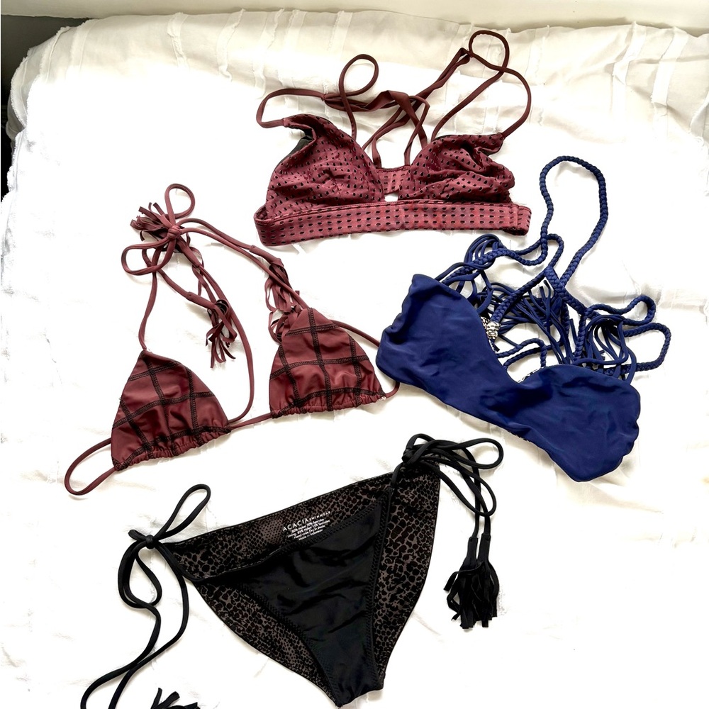Acacia 3 piece bundle and gift top